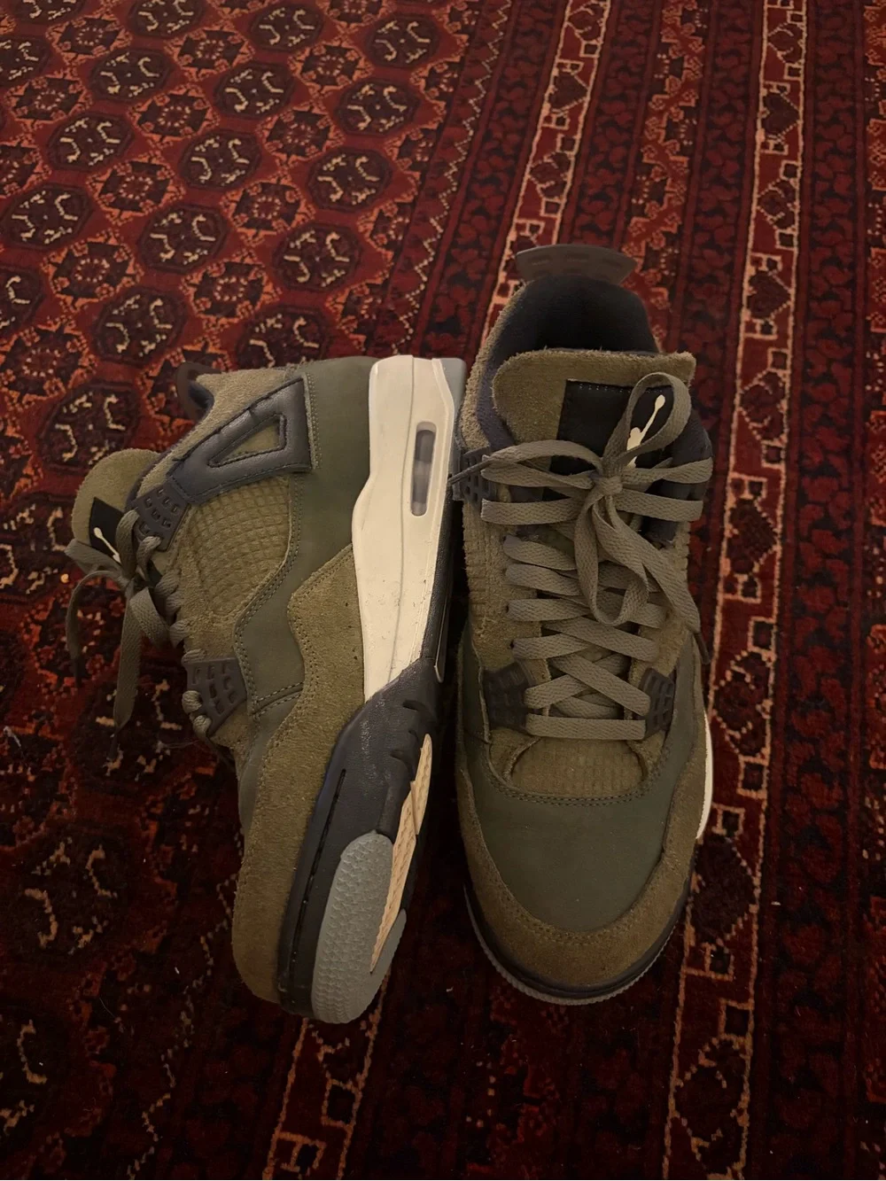 Jordan 4 Retro SE Craft Medium Olive